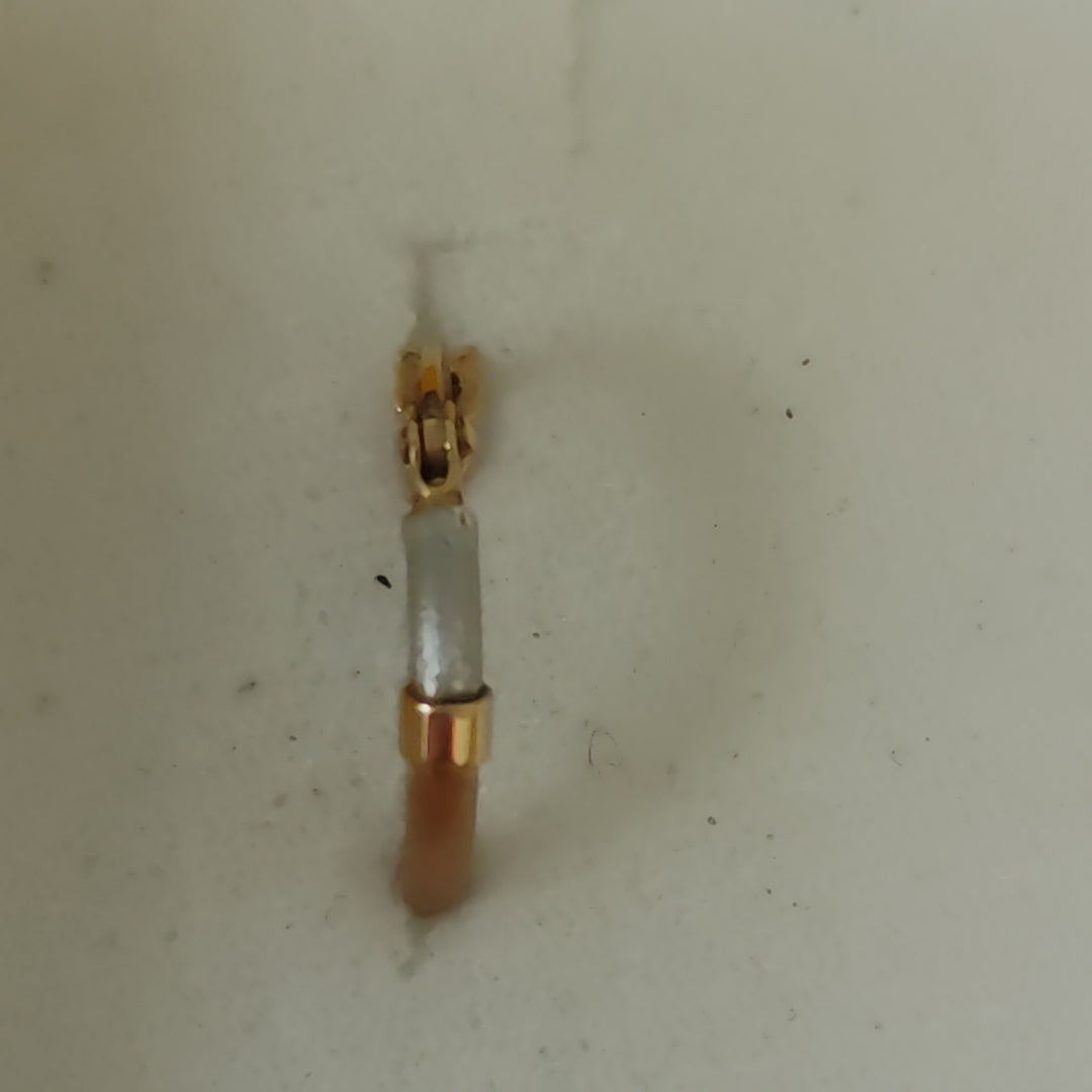 ARRACADAS PAR ORO 14 K 1 GRMS (SEMINUEVO)