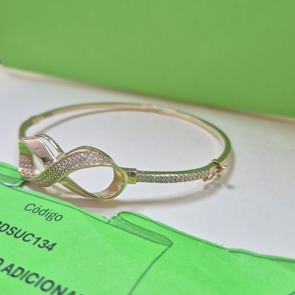 PULSERA RIGIDA ORO 10 K 7 GRMS (SEMINUEVO)