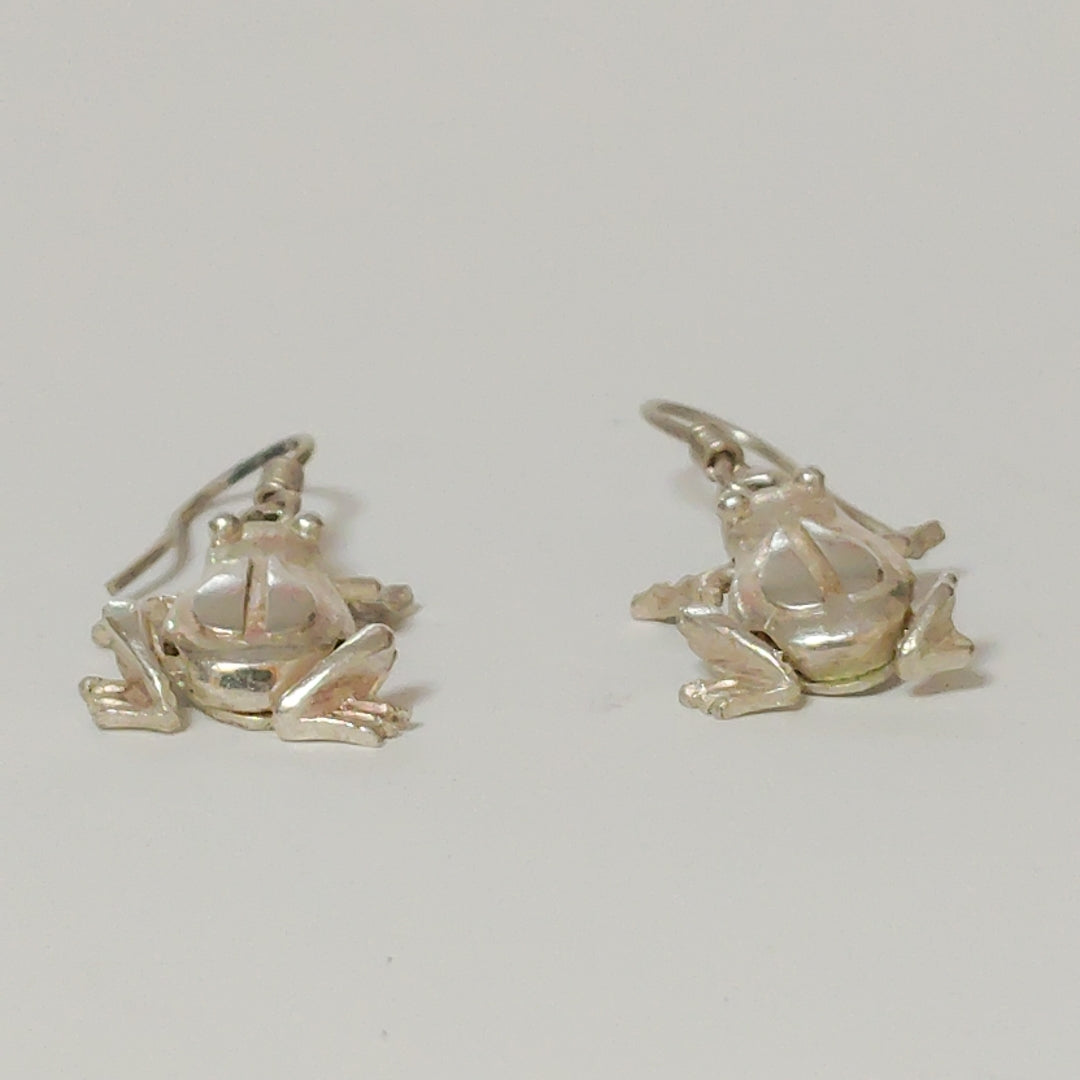 ARETES PAR PLATA 4,90 GRMS (SEMINUEVO)