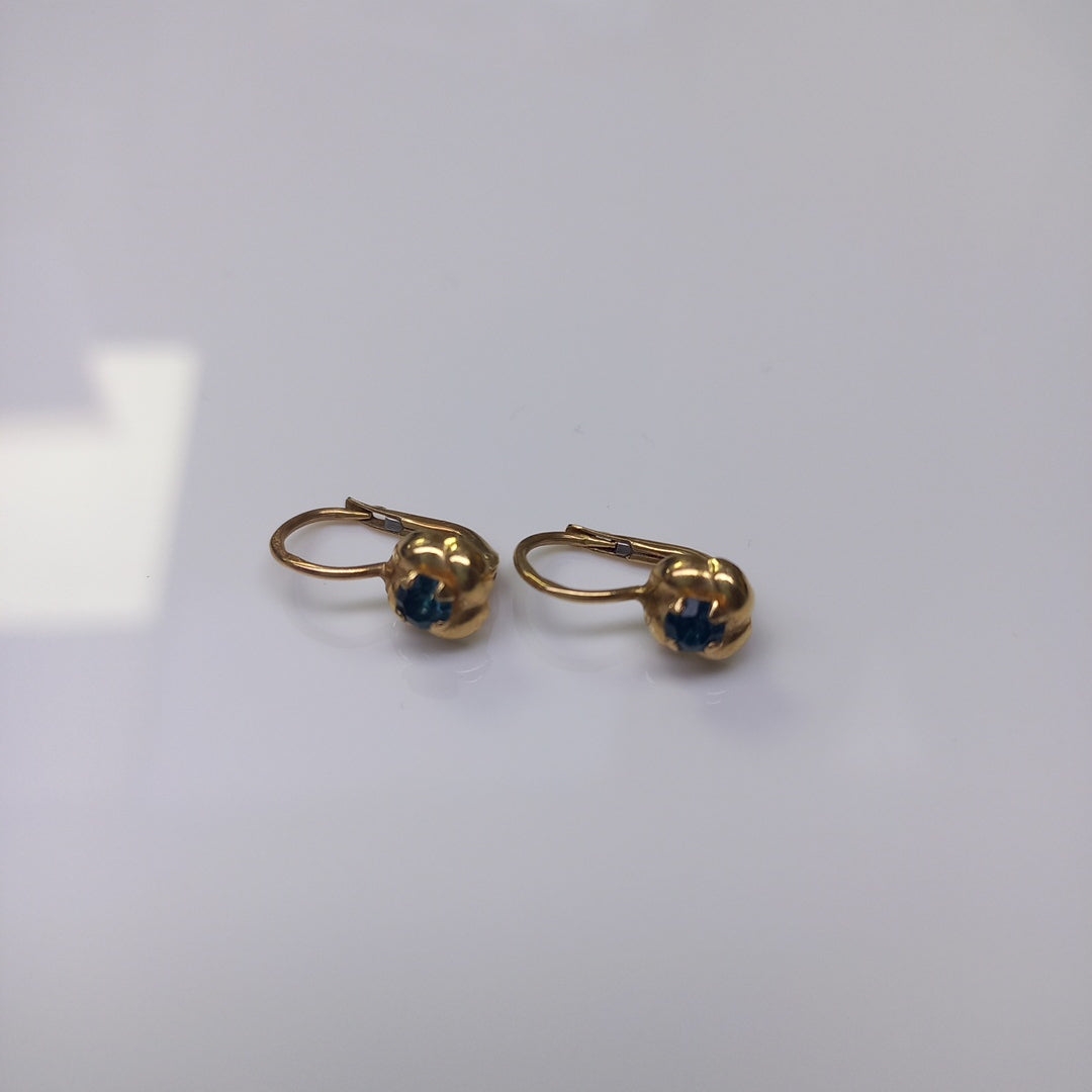 ARETES PAR ORO 10 K 1.6 GRMS (SEMINUEVO)