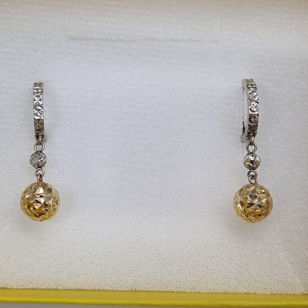 ARRACADAS PAR ORO, ORO COMBINADO 14 K 2.2 GRMS (SEMINUEVO)