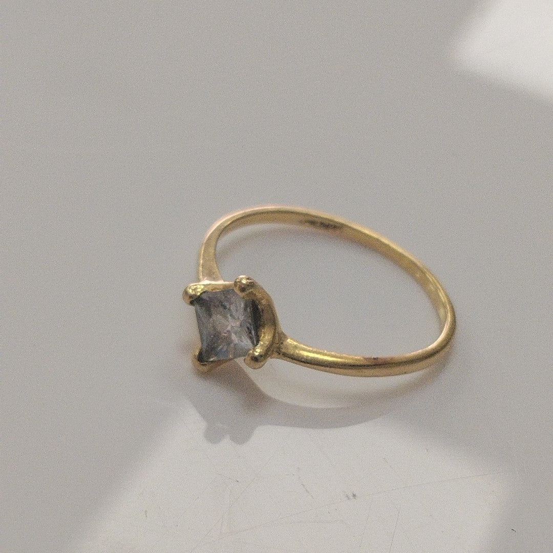 ANILLITO ORO 14 K 1.7 GRMS (SEMINUEVO)
