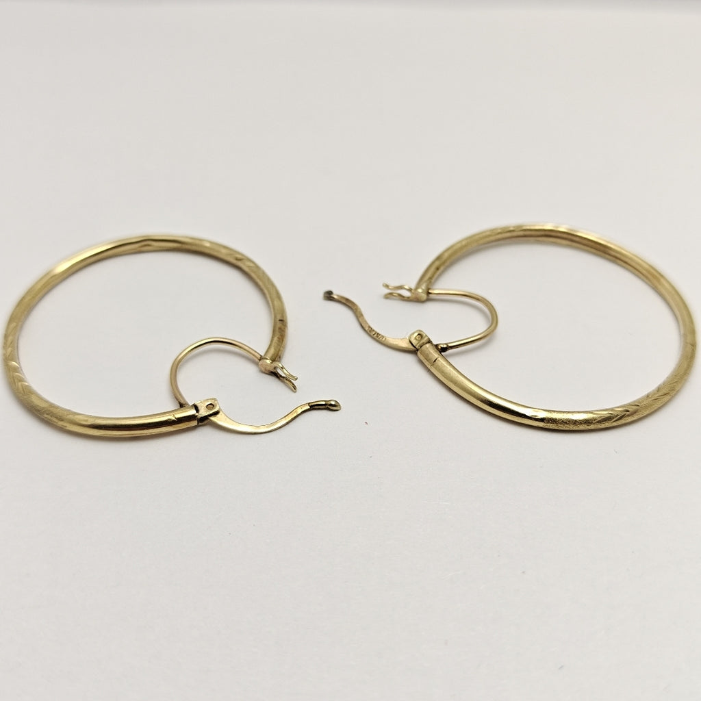 ARRACADAS PAR ORO 8 K 3.2 GRMS (SEMINUEVO)