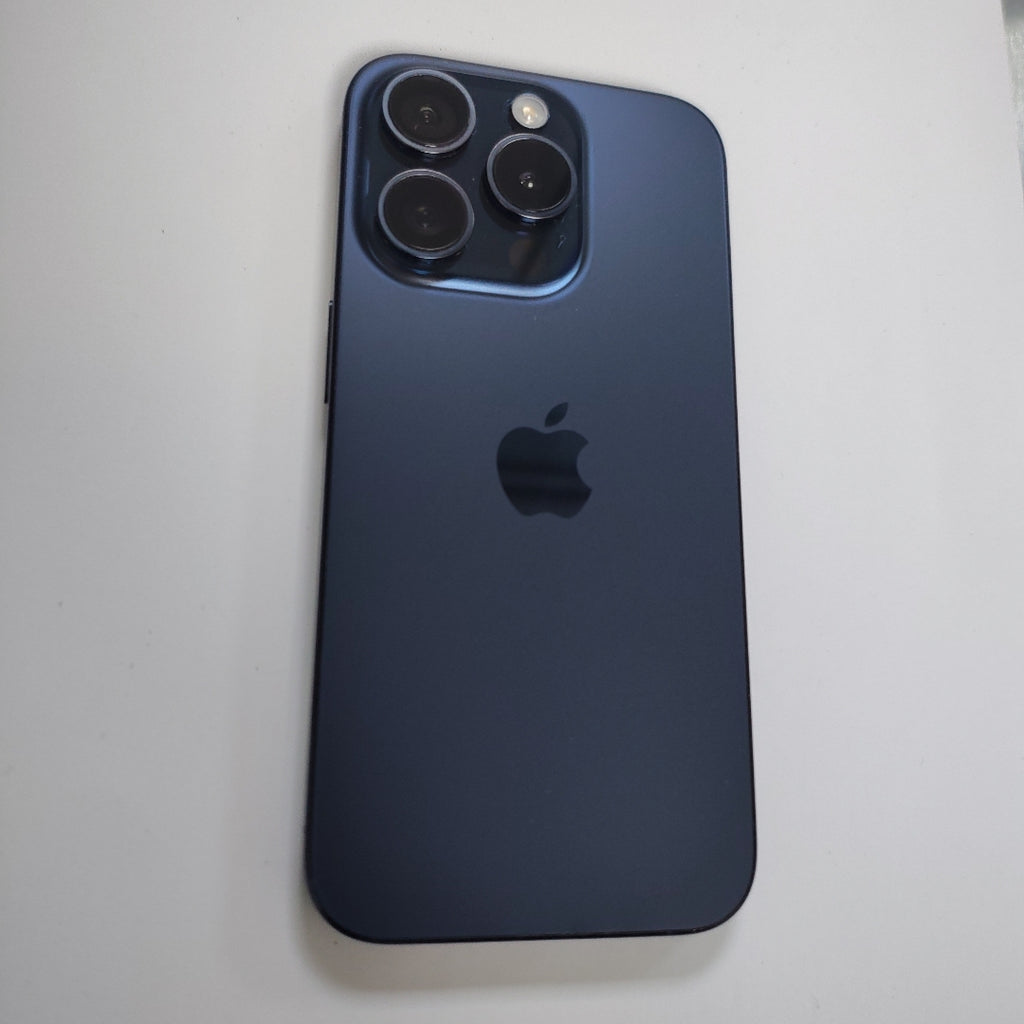 CELULAR APPLE IPHONE 15 PRO A3101 256 GB 8 GB RAM (SEMINUEVO)