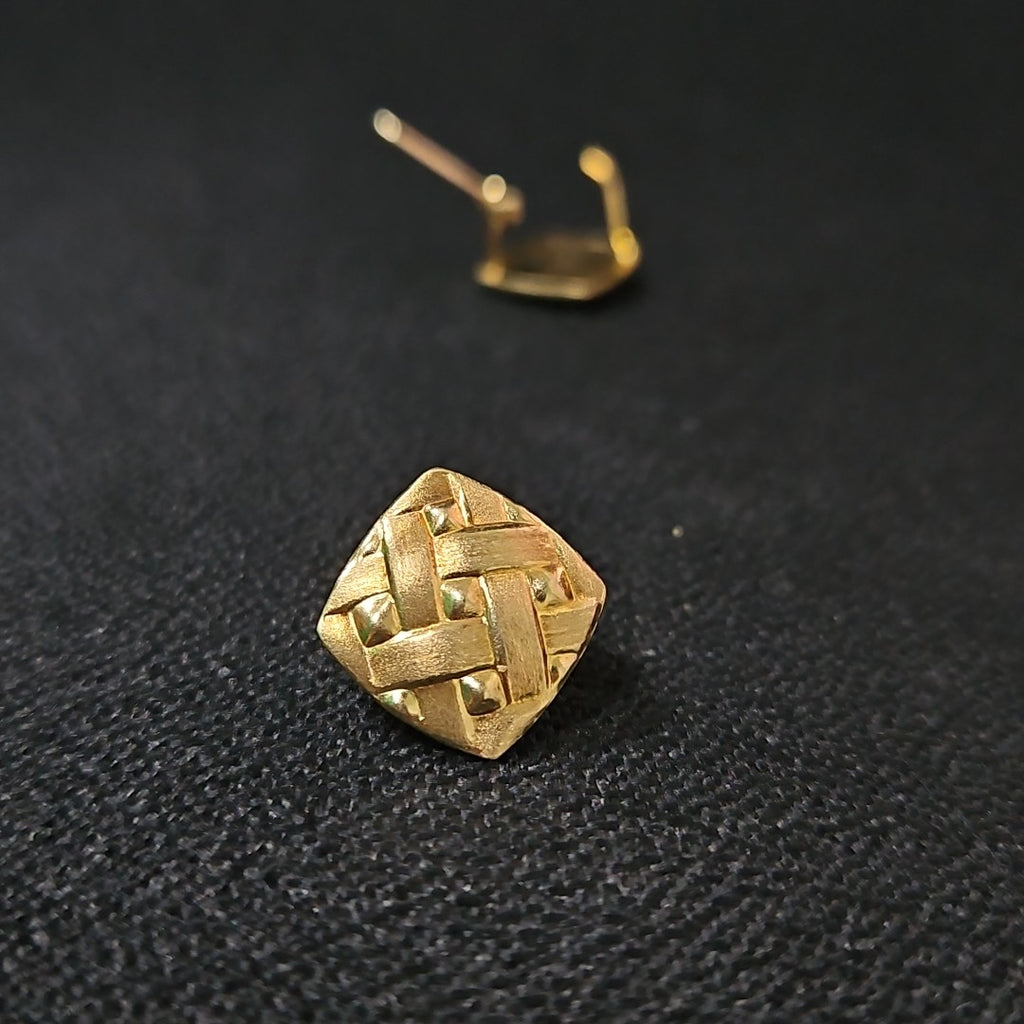 ARETES PAR ORO 10 K 4,10 GRMS (SEMINUEVO)