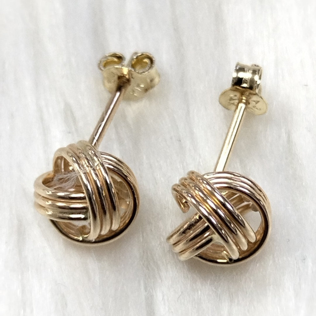 BROQUELES ORO 14K 1.8 (NUEVO)