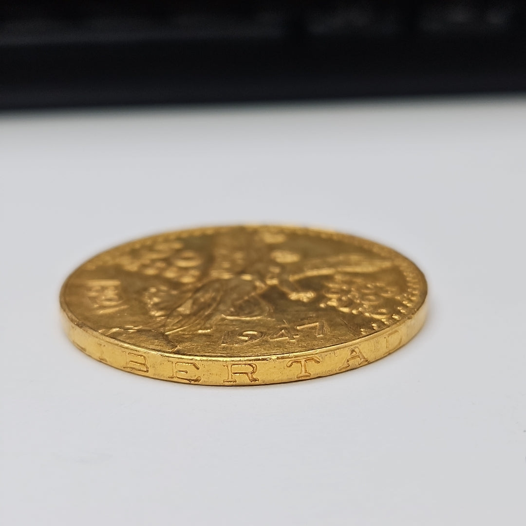 K1 41.6 GRMS 21 K IDENTIFICACIÓN MONEDA NOMINATIVA MATERIALES ORO CAN (SEMINUEVO)