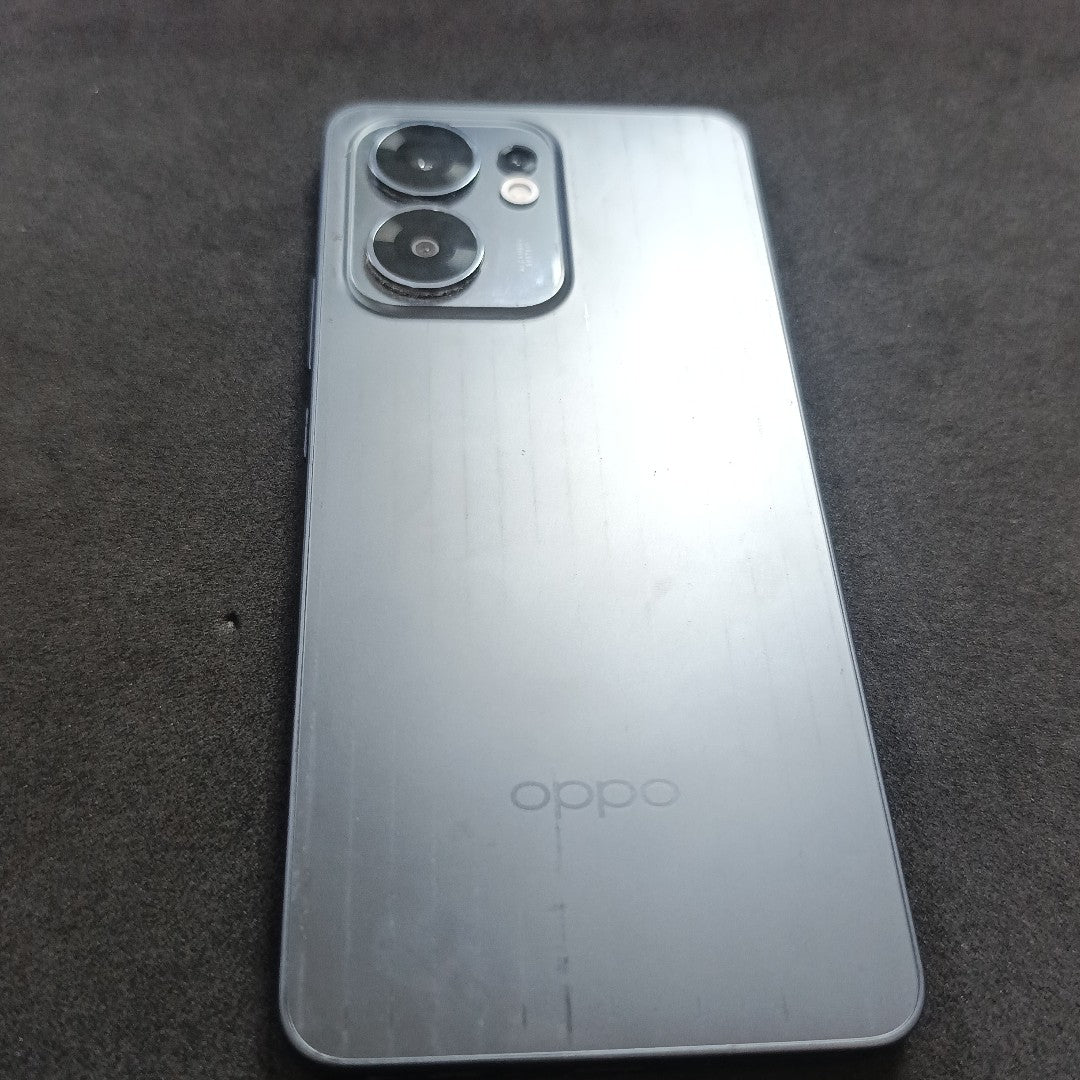 CELULAR OPPO RENO 13F 5G CPH2699 (2025) 256 GB 12 GB RAM (SEMINUEVO)