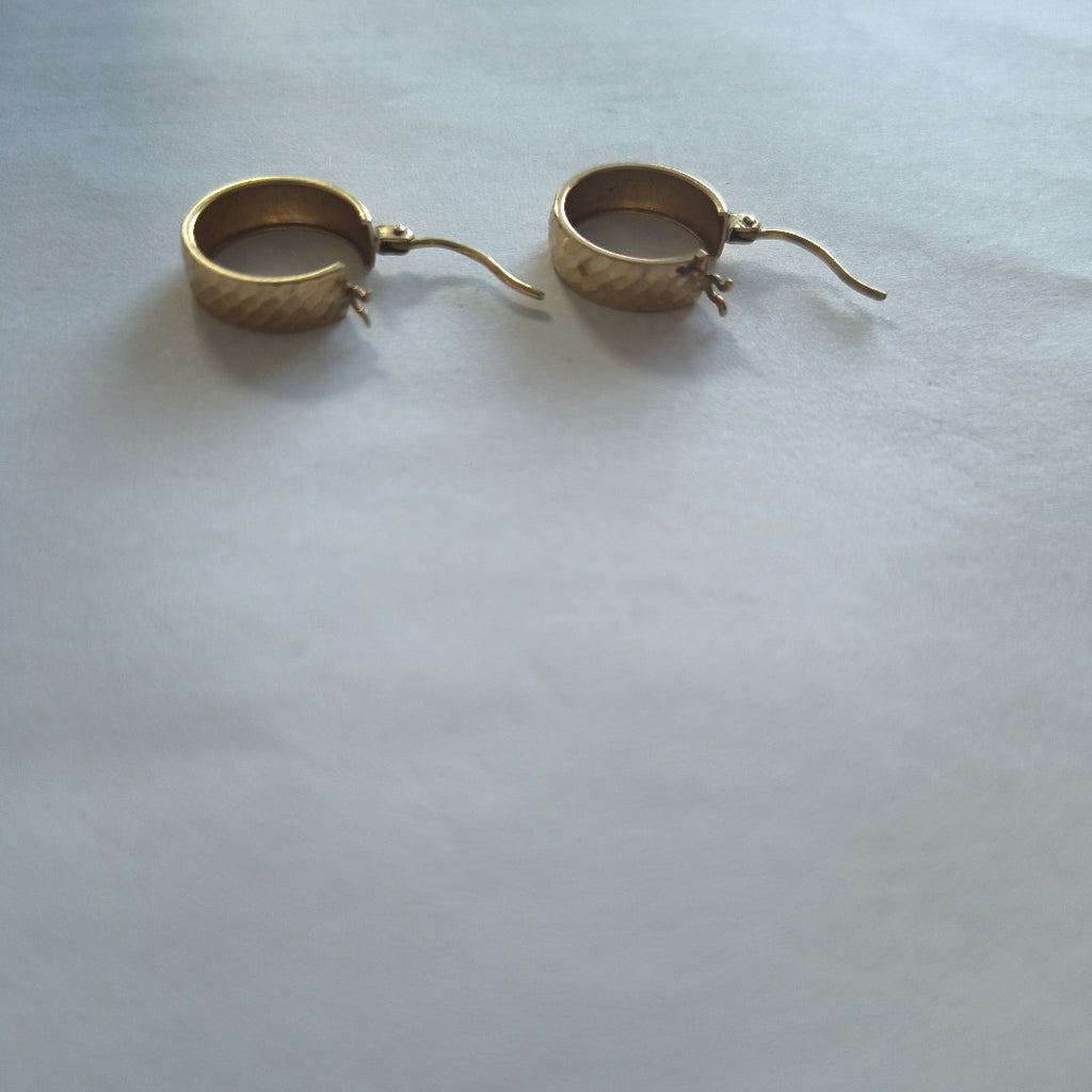 ARRACADAS PAR ORO COMBINADO 14 K 3 GRMS (SEMINUEVO)