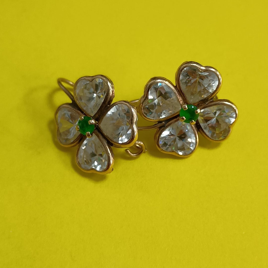 ARETES PAR ORO 10 K 3.3 GRMS (SEMINUEVO)