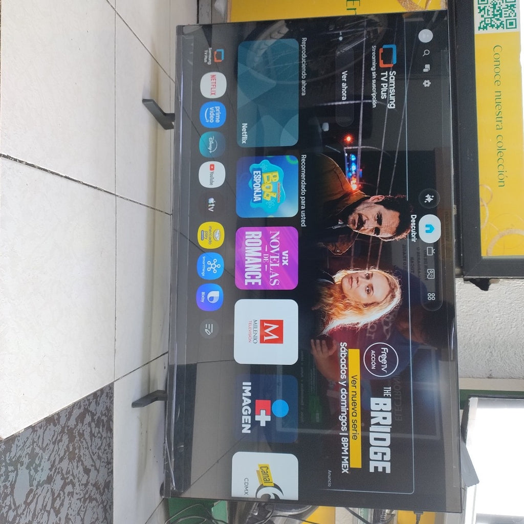 PANTALLA SAMSUNG UN43U8200HF (2026) 43" LED 4K (SEMINUEVO)