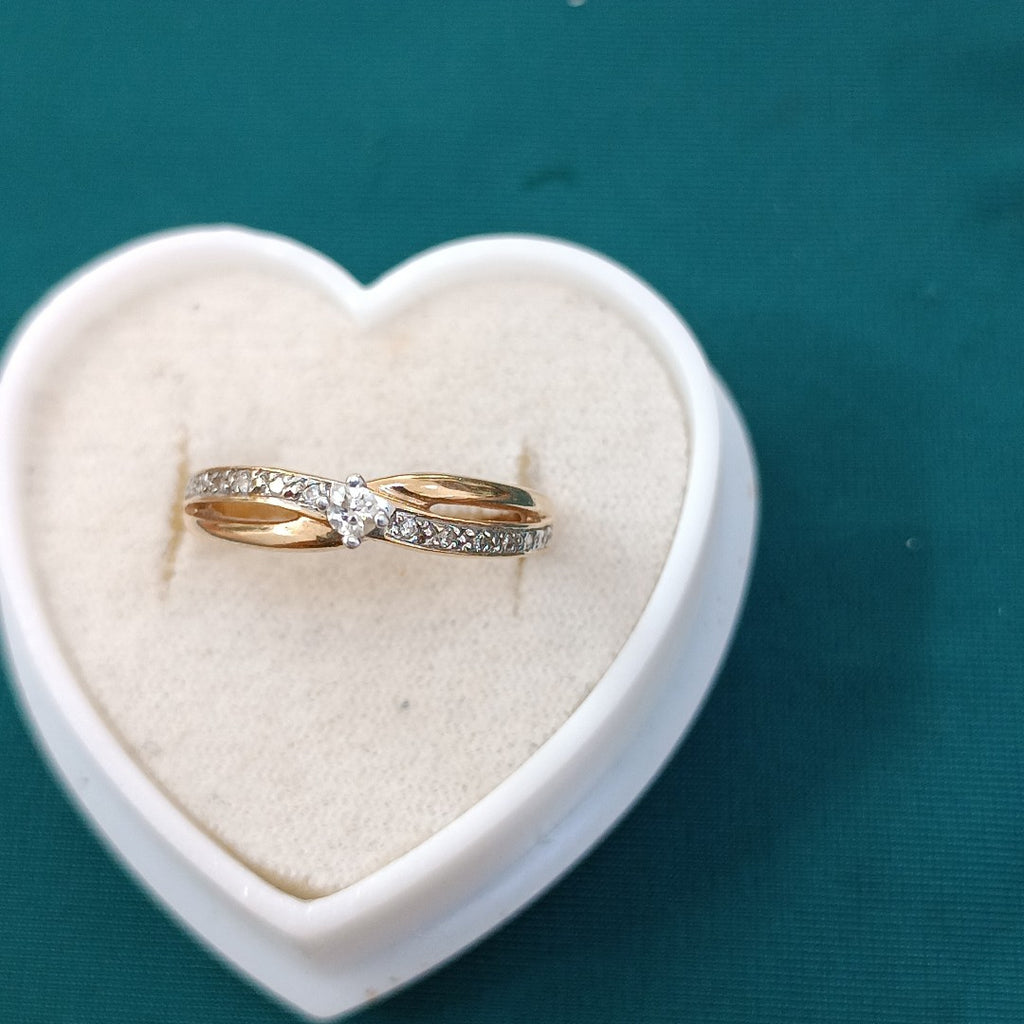 SOLITARIO ORO 14 K 2.5 GRMS (SEMINUEVO)