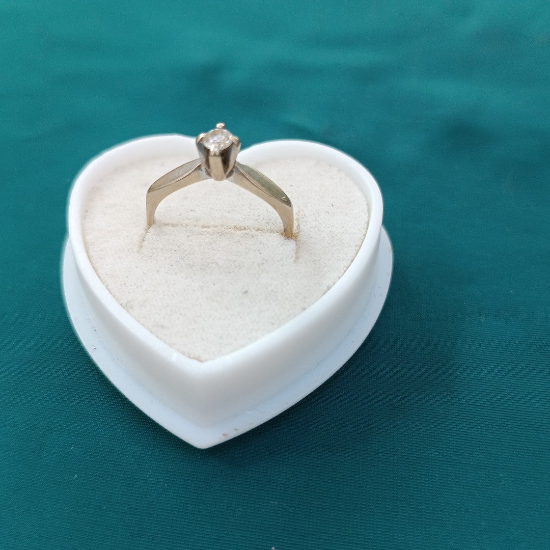 SOLITARIO ORO, ORO BLANCO 14 K 2.5 GRMS (SEMINUEVO)