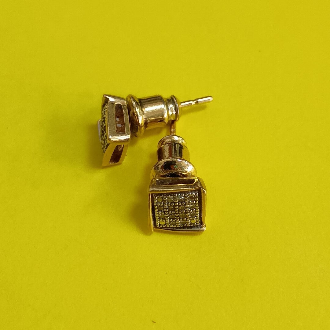 ARETES PAR ORO 10 K 1.4 GRMS (SEMINUEVO)