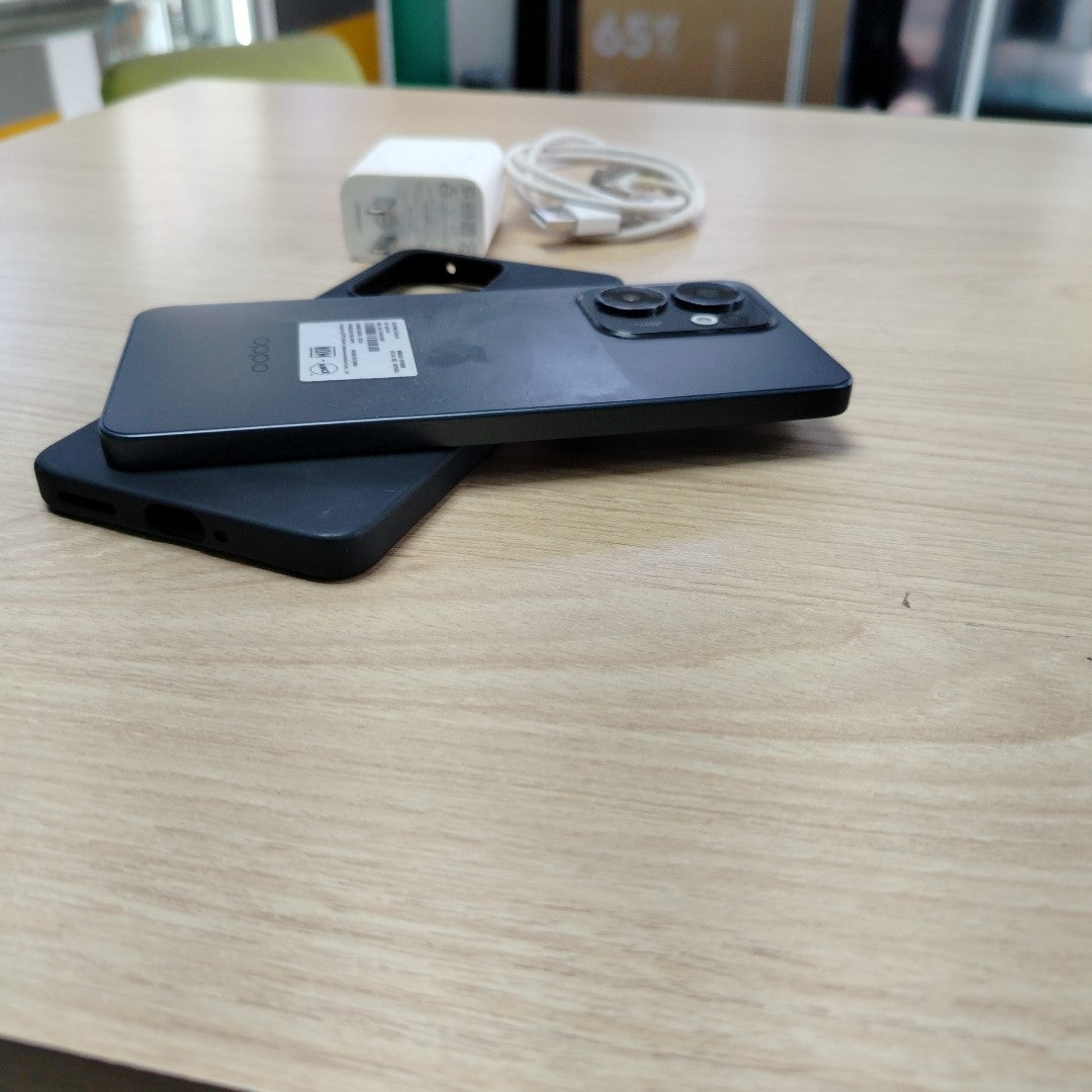 CELULAR OPPO RENO 13F 5G CPH2699 (2025) 256 GB 12 GB RAM (SEMINUEVO)