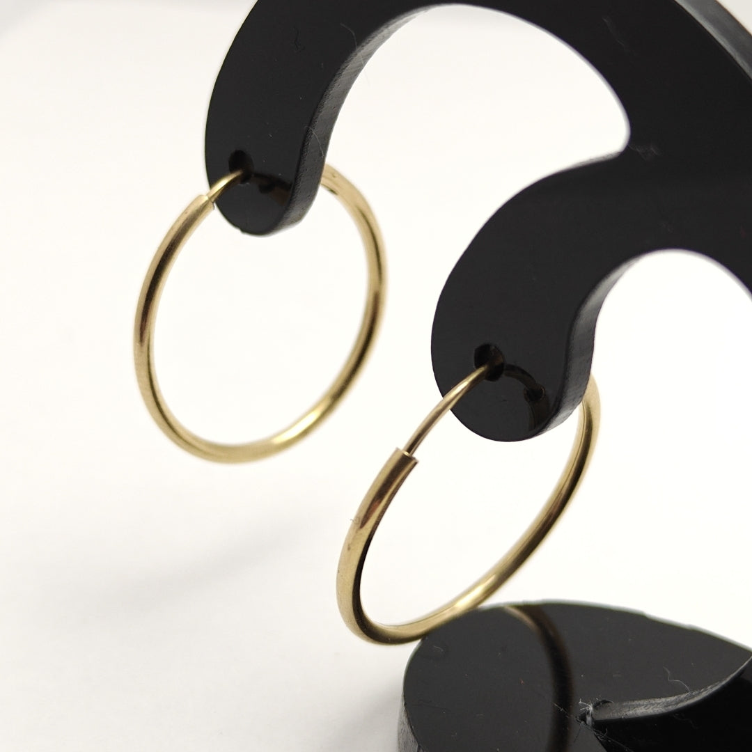 ARRACADAS PAR ORO 14 K 1.4 GRMS (SEMINUEVO)