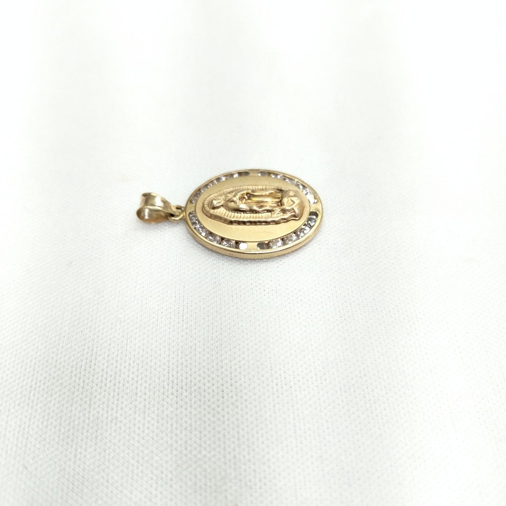 MEDALLA RELIGIOSA ORO 14 K 2.1 GRMS (SEMINUEVO)