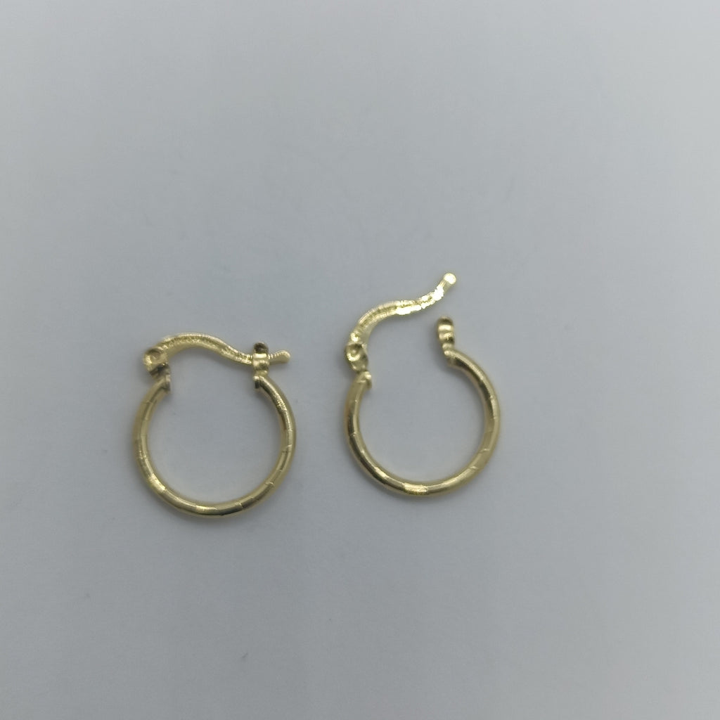 ARETES ARRACADAS ESTRIADAS 14K 1.4 GR (NUEVO)