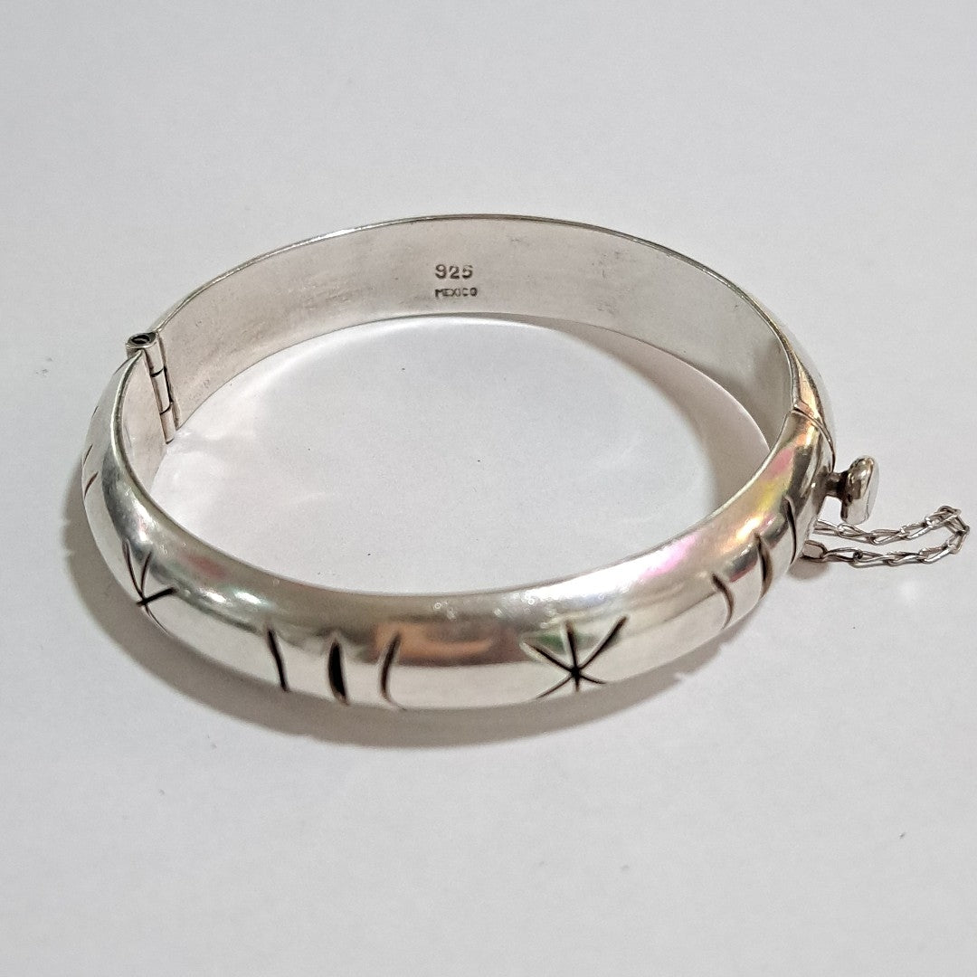 PULSERA RIGIDA PLATA 30,00 GRMS (SEMINUEVO)