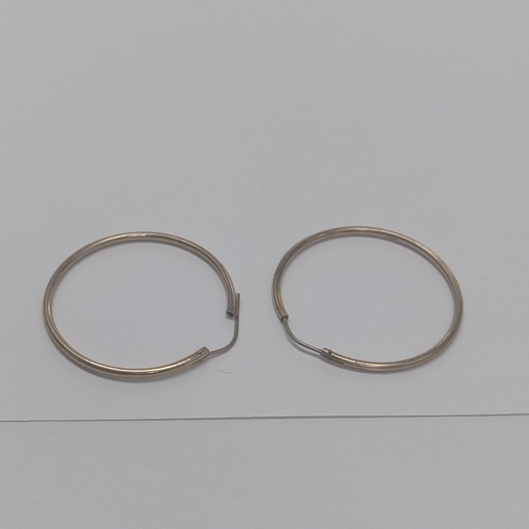 ARRACADAS PAR ORO 8 K 1.2 GRMS (SEMINUEVO)