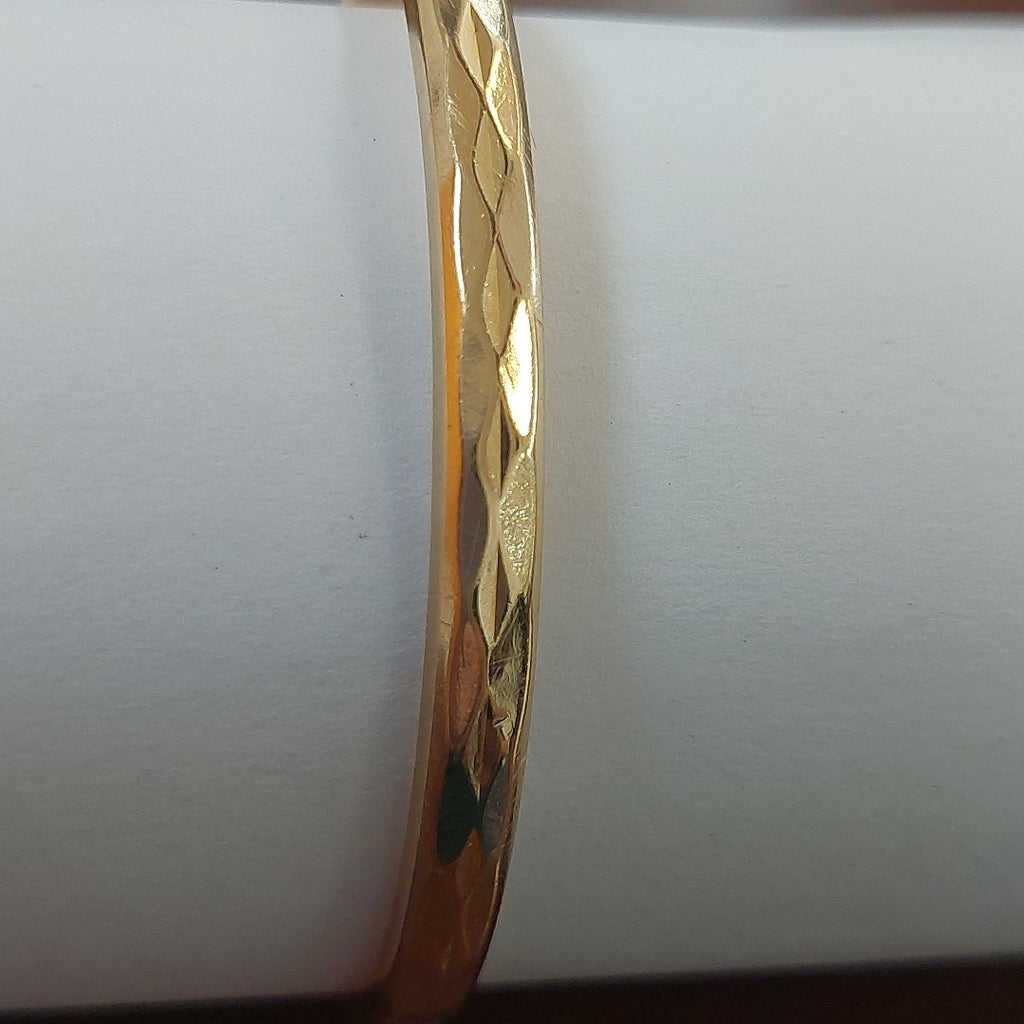 PULSERA RIGIDA ORO 18 K 9.9 GRMS (SEMINUEVO)