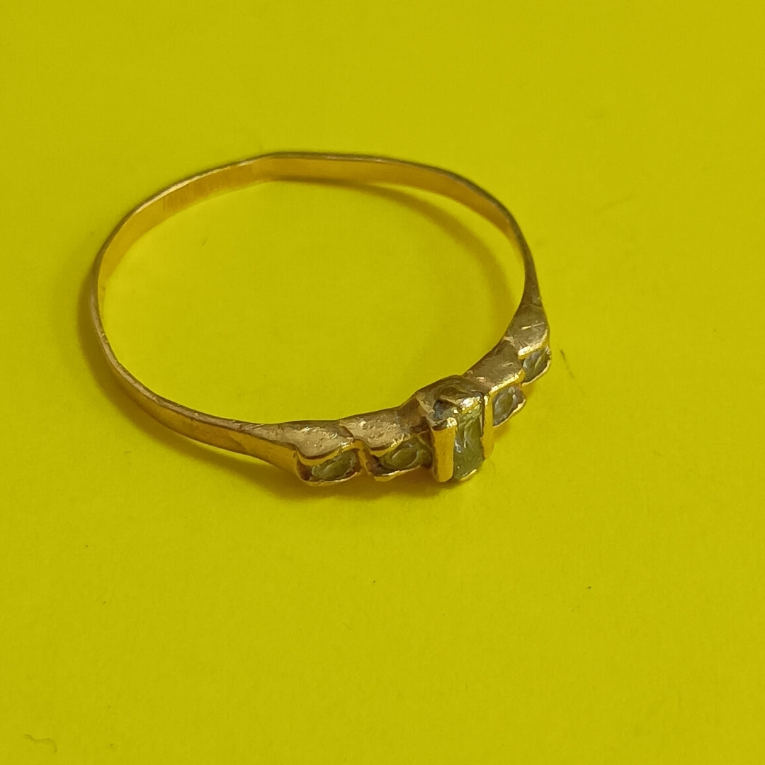 ANILLITO ORO 10 K 0.9 GRMS (SEMINUEVO)