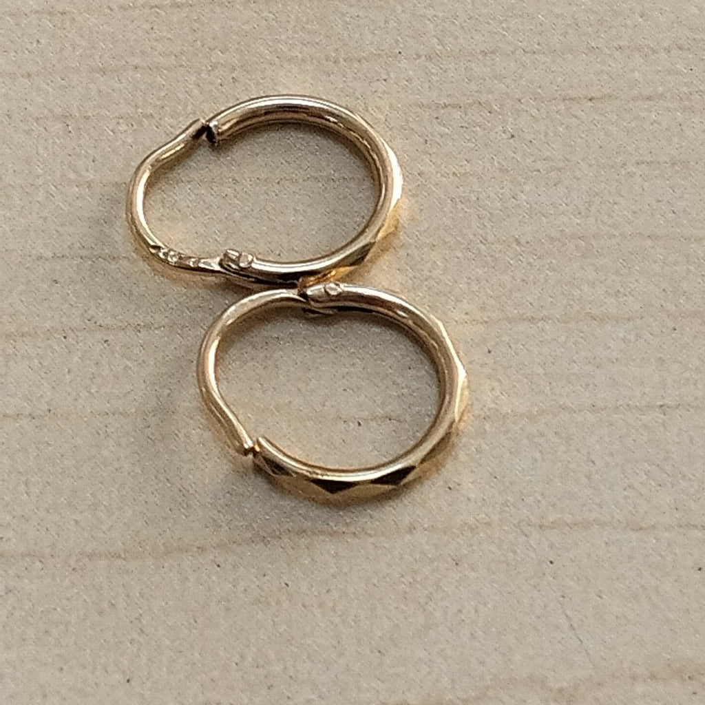 ARRACADAS PAR ORO 14 K 0.7 GRMS (SEMINUEVO)