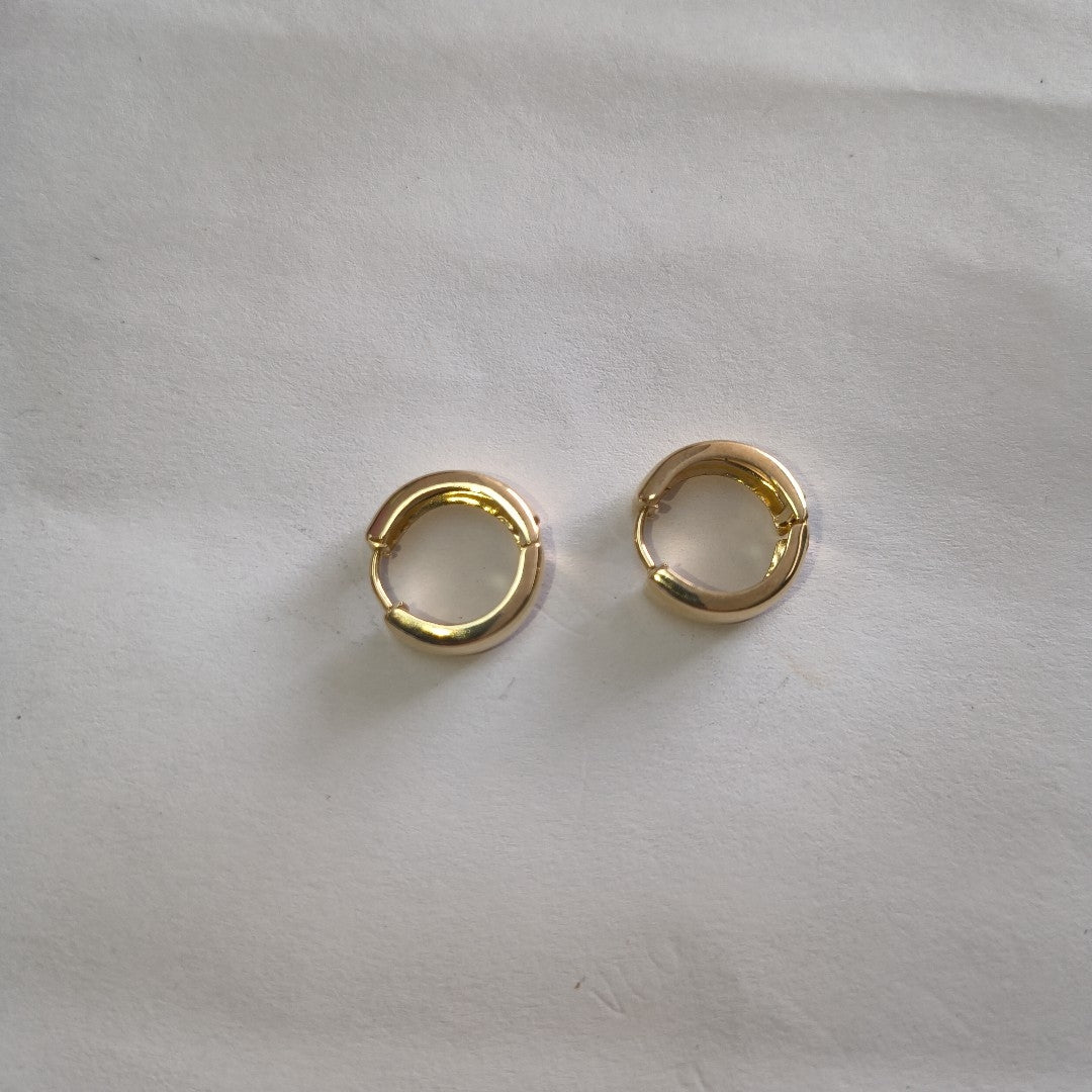 ARRACADAS PAR ORO 14 K 2 GRMS (SEMINUEVO)