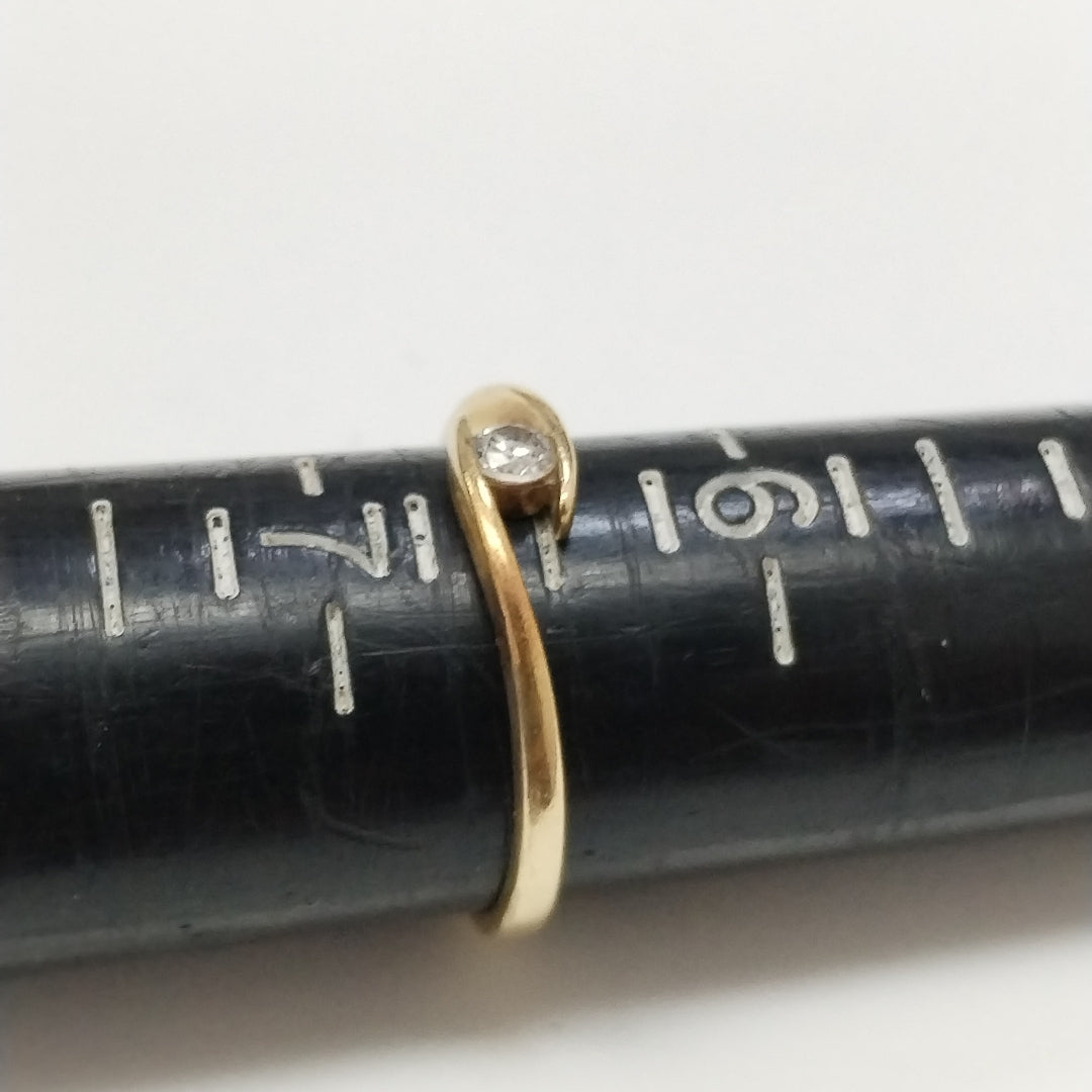 SOLITARIO ORO 14 K 1.7 GRMS (SEMINUEVO)