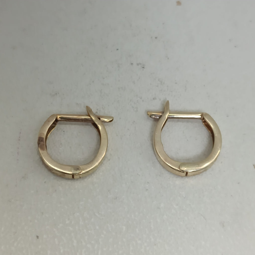 ARETES PAR ORO 14 K 0,90 GRMS (SEMINUEVO)