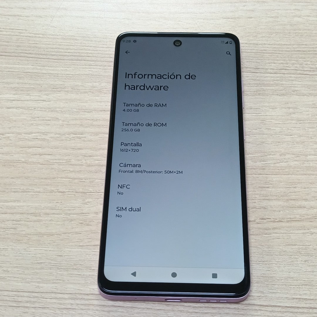 CELULAR MOTOROLA MOTO G24 XT2423-1 (2024) 256 GB 4 GB RAM (SEMINUEVO)