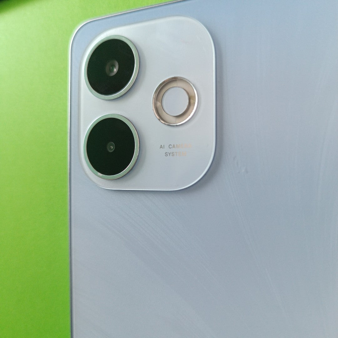 CELULAR OPPO A5 PRO CPH2711 (2025) 256 GB 8 GB RAM (SEMINUEVO)
