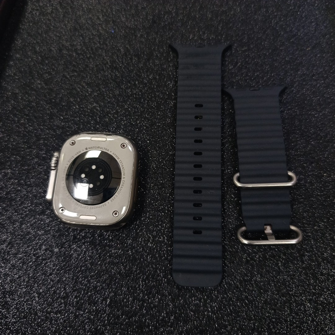 SMARTWATCH APPLE ULTRA TITANIO A2622 49 MM GPS + CELULAR (SEMINUEVO)