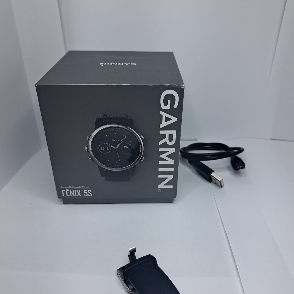 SMARTWATCH GARMIN FENIX 5S 42 MM GPS (SEMINUEVO)