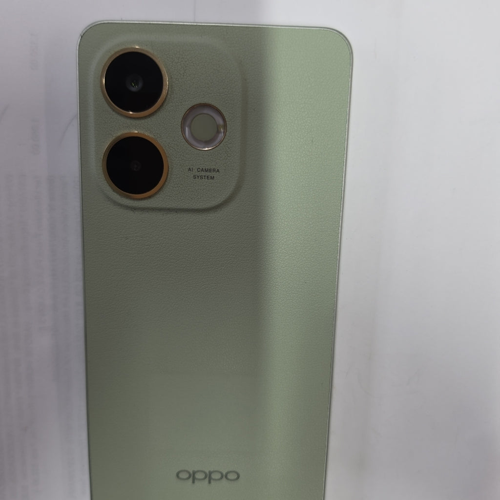 CELULAR OPPO A5 PRO CPH2711 (2025) 256 GB 8 GB RAM (SEMINUEVO)