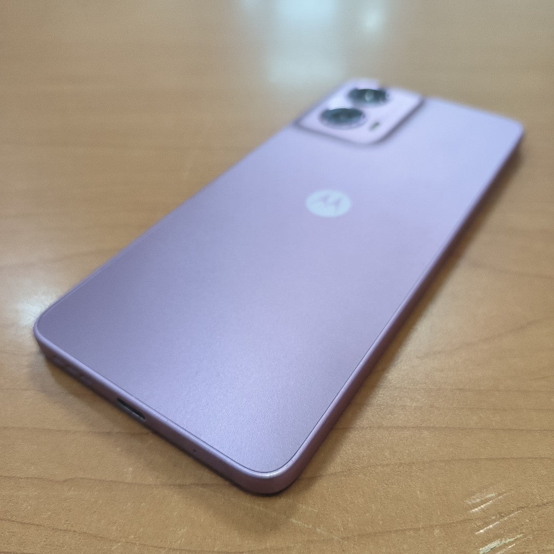 CELULAR MOTOROLA MOTO G24 XT2423-2 (2024) 128 GB 8 GB RAM (SEMINUEVO)