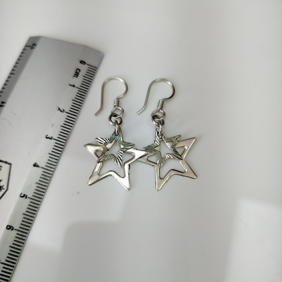 ARETES PAR PLATA 2,60 GRMS (SEMINUEVO)