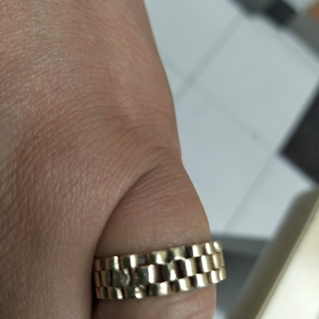ANILLO ORO 10 K 2,60 GRMS (SEMINUEVO)