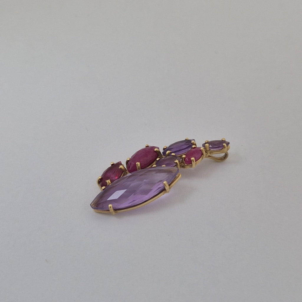 DIJE ORO 14 K 3.4 GRMS (SEMINUEVO)