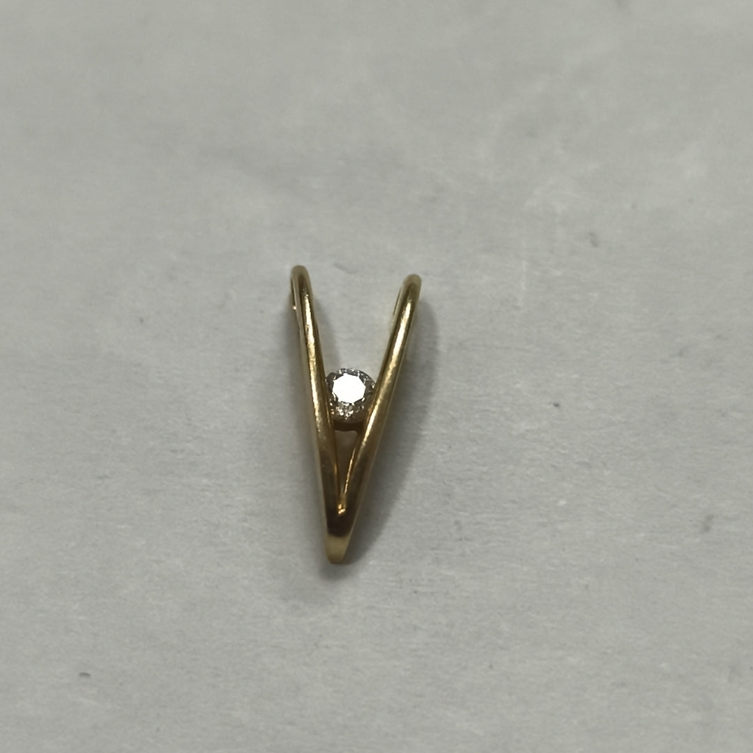 DIJE ORO 14 K 1 GRMS (SEMINUEVO)