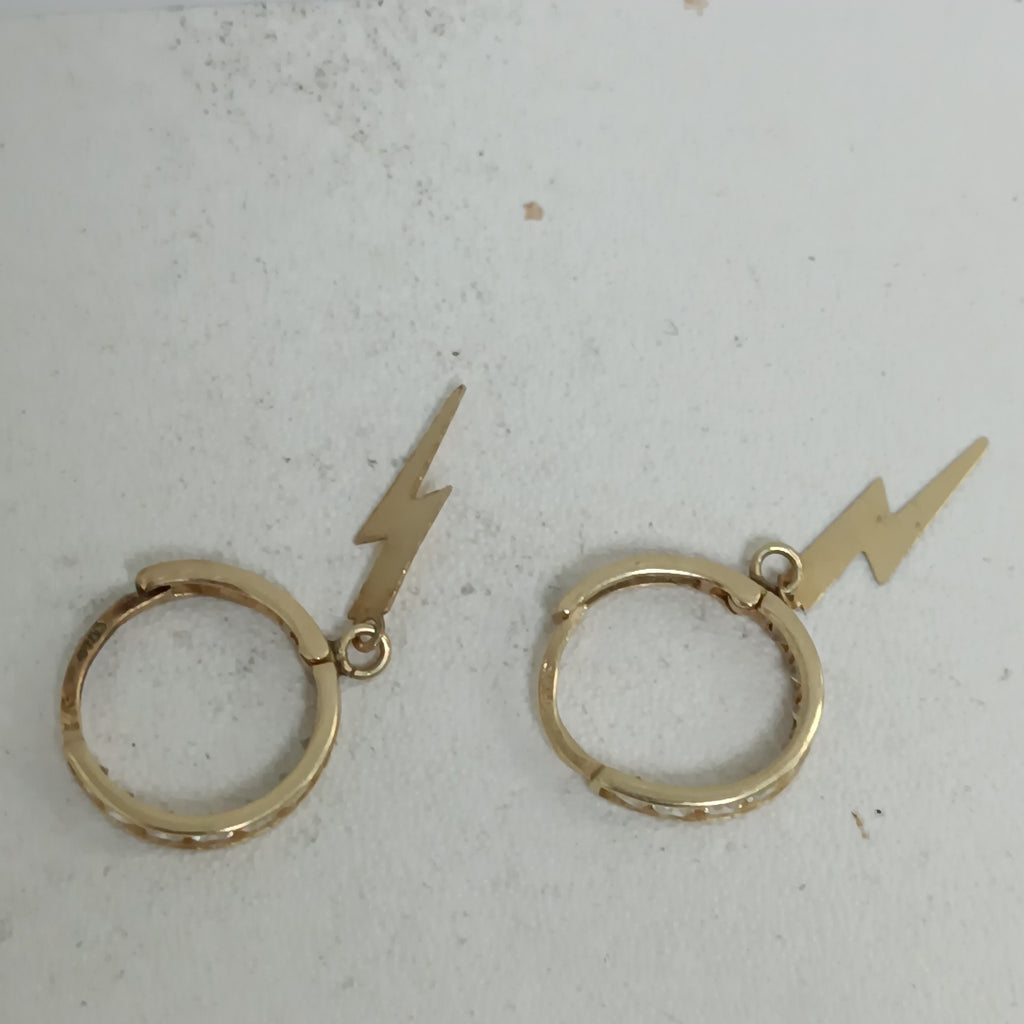 ARETES PAR ORO 14 K 1.4 GRMS (SEMINUEVO)