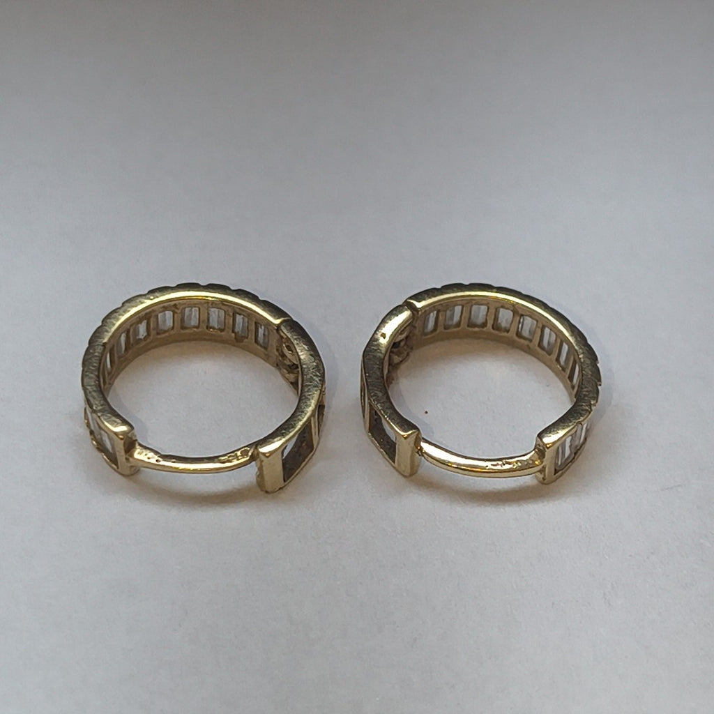 ARETES PAR ORO 10 K 1.8 GRMS (SEMINUEVO)