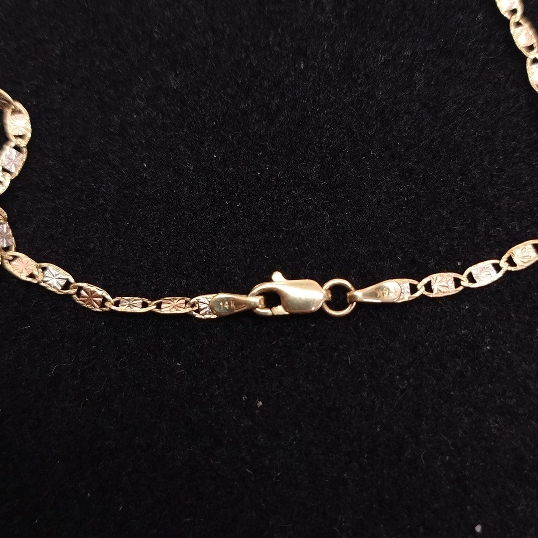CADENA,MEDALLA RELIGIOSA ORO COMBINADO 14 K 3,50 GRMS (SEMINUEVO)