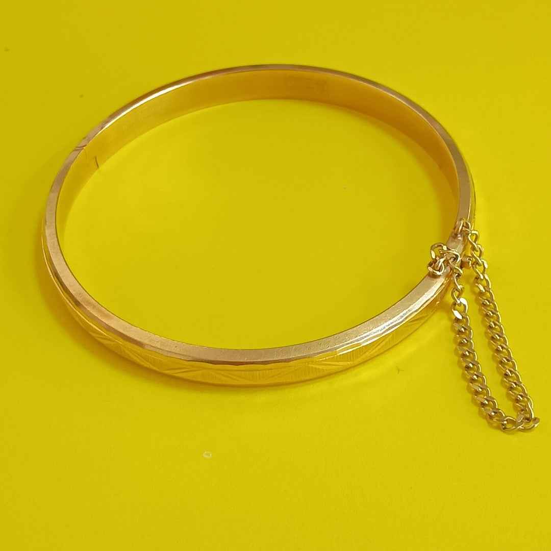 PULSERA RIGIDA ORO 18 K 15.1 GRMS (SEMINUEVO)