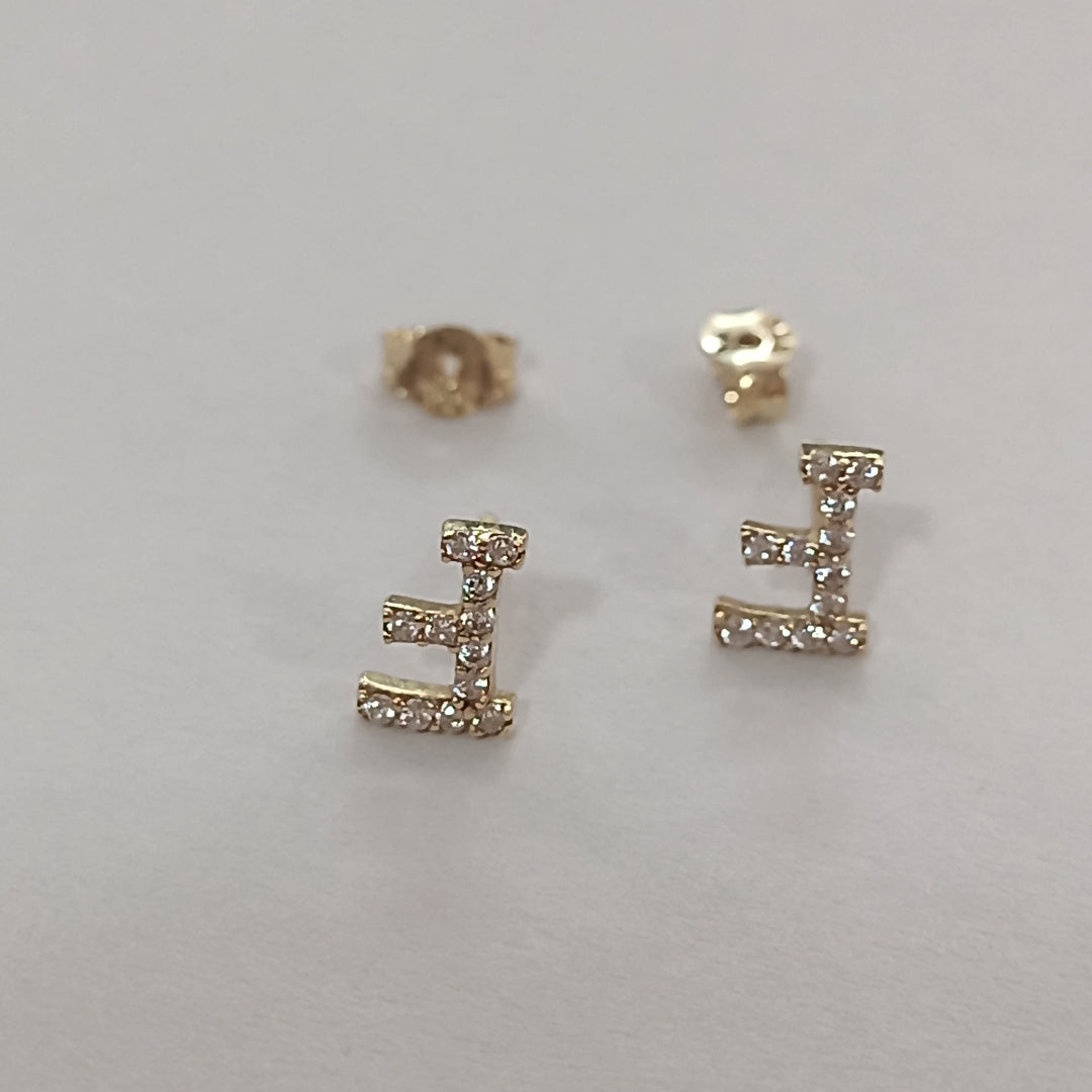 ARETES PAR ORO 14 K 0.8 GRMS (SEMINUEVO)