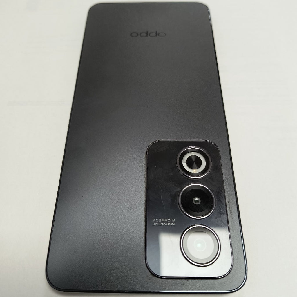 CELULAR OPPO A80 5G CPH2639 (2024) 256 GB 8 GB RAM (SEMINUEVO)