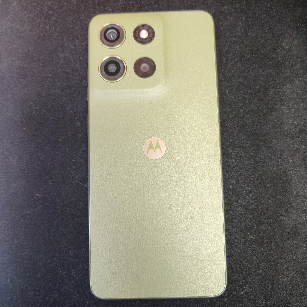 CELULAR MOTOROLA MOTO G15 XT2521-2 (2025) 128 GB 4 GB RAM (SEMINUEVO)