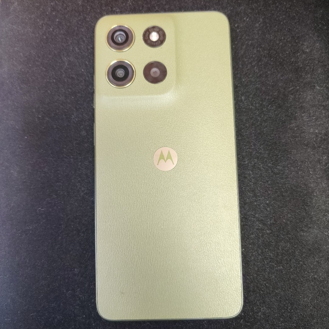 CELULAR MOTOROLA MOTO G15 XT2521-2 (2025) 128 GB 4 GB RAM (SEMINUEVO)