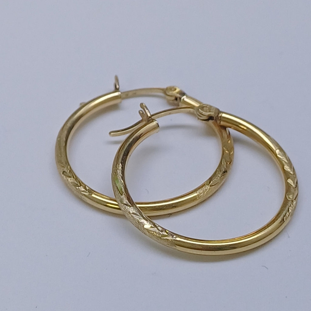 ARRACADAS PAR ORO 14 K 1.6 GRMS (SEMINUEVO)