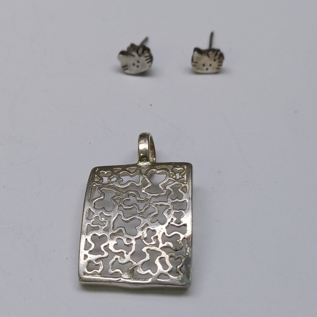 ARETES PAR, BRAZALETE, DIJE PLATA 15 GRMS (SEMINUEVO)